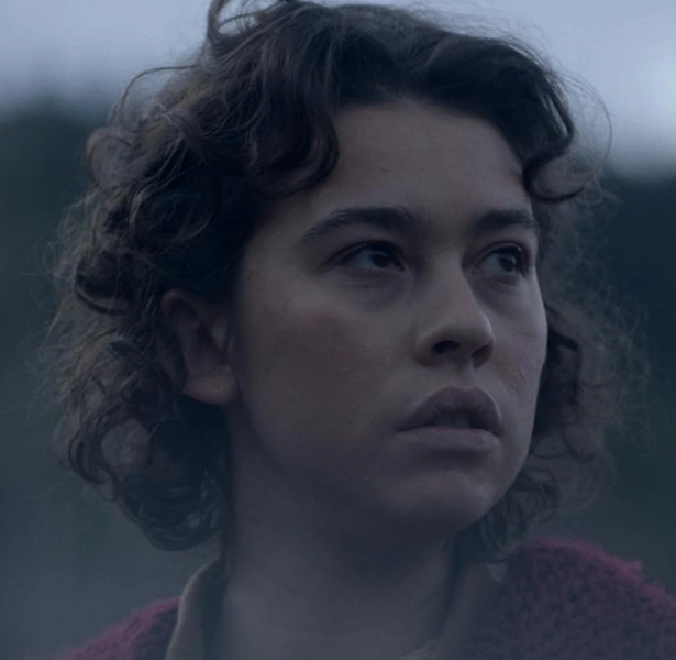 Arquivo:Sara (Greta Fernandez).png