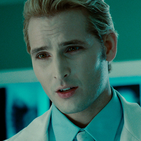 Arquivo:Carlisle Cullen (Crepúsculo).jpg