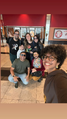 Dubladores dos Personagens Tiffany Fluffit, Sr.Lobo, Sr Piranha, Sr. Tubarão, Gatinha Felina (Pamella Rodrigues, Mckeidy Lisita,Duda Espinoza,Renan Freitas e a Angélica Borges) com a influenciadora, Sabrina Hallek com seu filho na Pré-estreia.