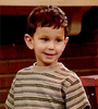 Joshua "Josh" Matthews em O Mundo é dos Jovens