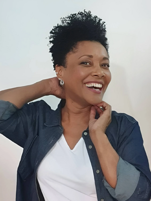Elina de Souza 2024.jpg