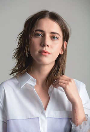 Tessa Ía.png