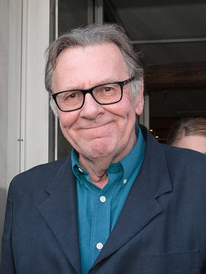 Tom Wilkinson.jpg