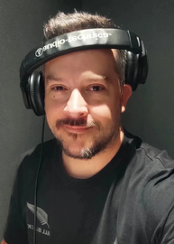 Diretor de Dublagem: André Mello
