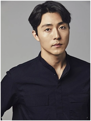 Lee Mu-Saeng.jpg
