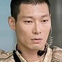 Choi Woo-Geun em Descendentes do Sol