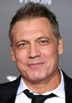 Holt McCallany.jpg