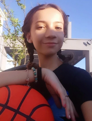 Izzy Scapin.jpg