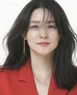 Lee Young-Ae.png