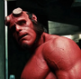 Hellboy em Hellboy (2004) e Hellboy: A Escuridão Abaixo