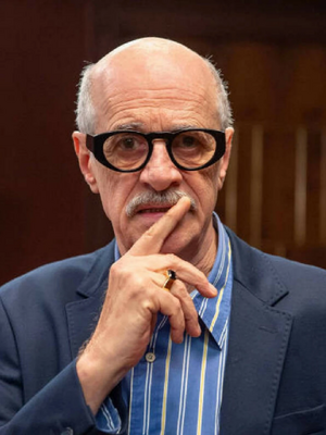 Marcos Caruso.jpg