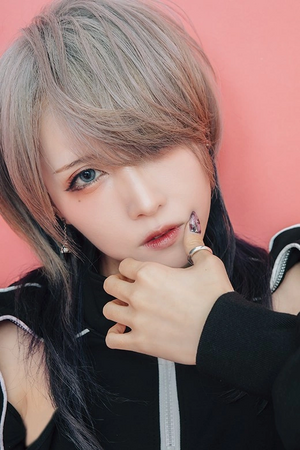 Shiki Aoki.png