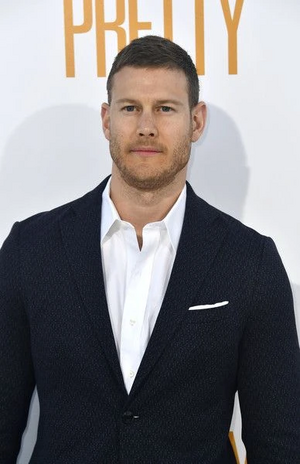 TOMHOPPER.jpg