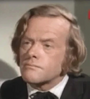 Dr. Hiram Baker (1ª voz) em Os Pioneiros