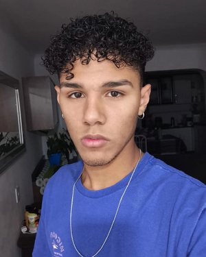 Cadu Santos.jpg