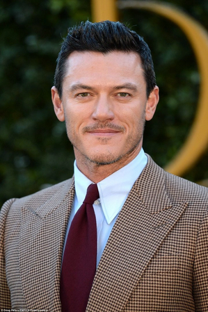 Luke Evans.png