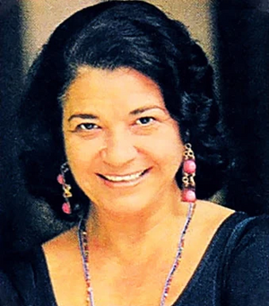 Ana Ariel.jpg
