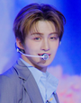JIHOON em Transformação: Batalha de Maquiagem de Primeira