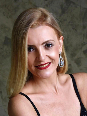 Juliana Franco.png