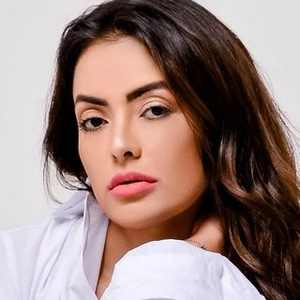 Li Martins.jpg