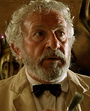 Professor Pacoli em O Quinto Elemento (Herbert Richers)