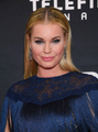 Voz recorrente de Rebecca Romijn