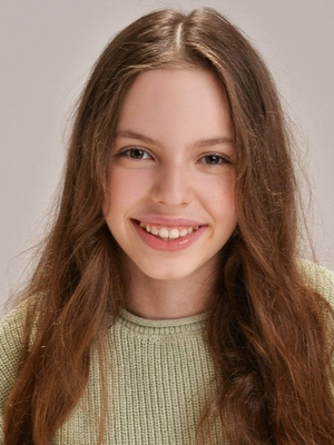 Julia Sette.png
