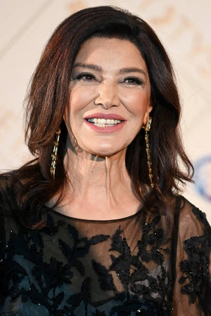 Shohreh Aghdashloo 2019.jpg