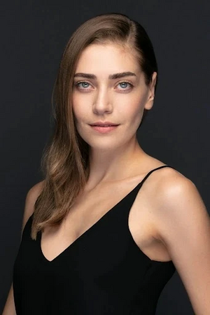 Oznur Serçeler.jpg