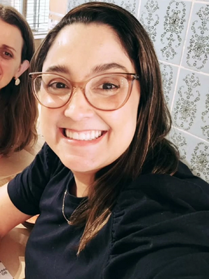 Taty Borges.jpg