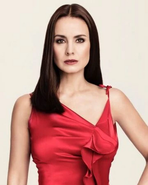 Alejandra Barros.jpg