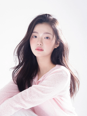Kim Si-A.jpg