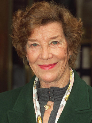 Lois Maxwell.jpg