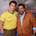Dublador de Príncipe Adam / Adam Gleen "He-Man" (Garcia Júnior) com o intérprete original de seu personagem (Nicholas Galitzine) na pré-estreia de 24/05/2026.