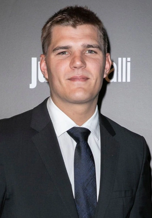 Chris Zylka.png