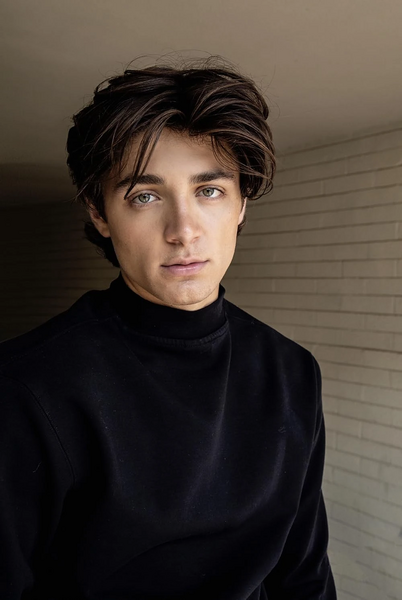 Arquivo:Asher Angel.jpg