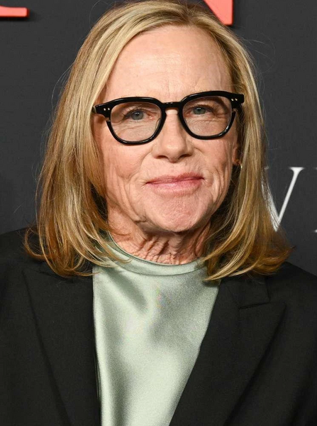 Arquivo:Amy Madigan.jpg