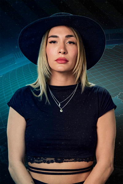 Arquivo:Berna Canbeldek.png