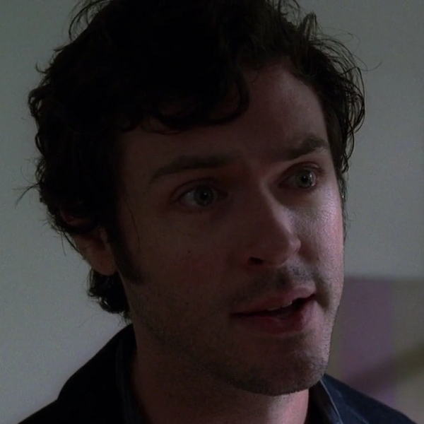 Arquivo:Eli.LieToMe.png
