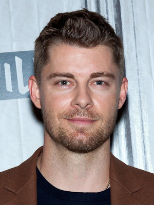 Luke Mitchell.jpg