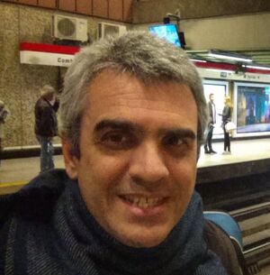 Alex Morales.jpg