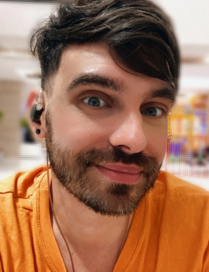Rafael Santi.jpg