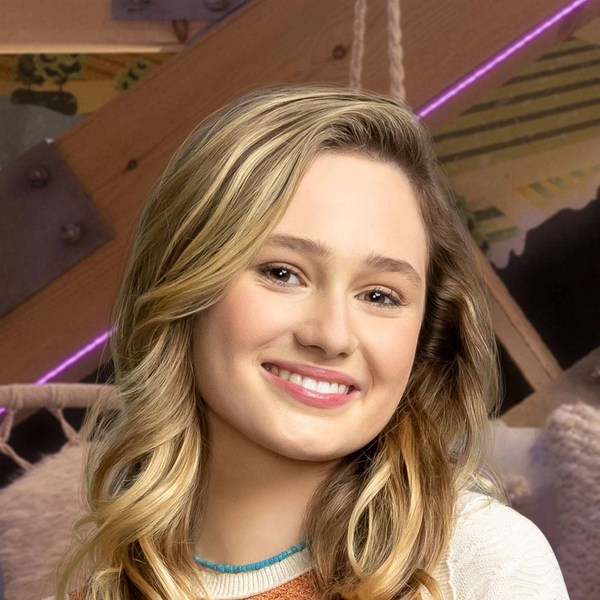 Arquivo:Viv Turner (2).png
