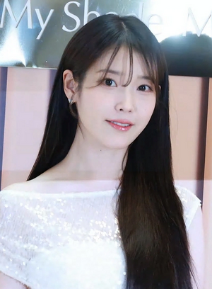 IU.png