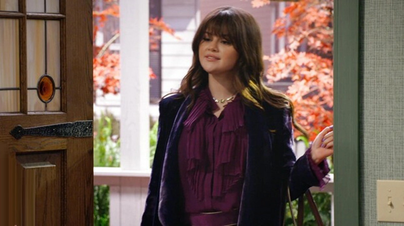 Arquivo:Alex russo.png