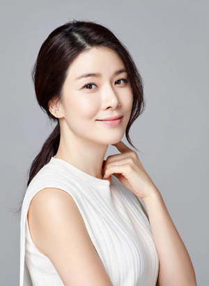 Lee Bo-Young.png