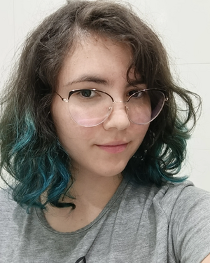 Bia Lazzarini.png