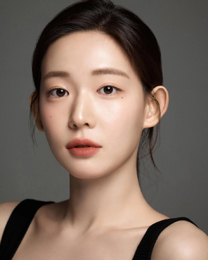 Choi Yoon-Ji.jpg