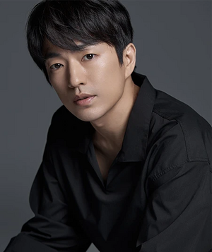 Jung Moon-Sung.jpg