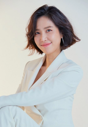 Shin Dong-Mi.png
